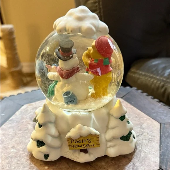 Poor Bear & Snowman Holiday Snow Globe Music Box - Picture 3 of 5